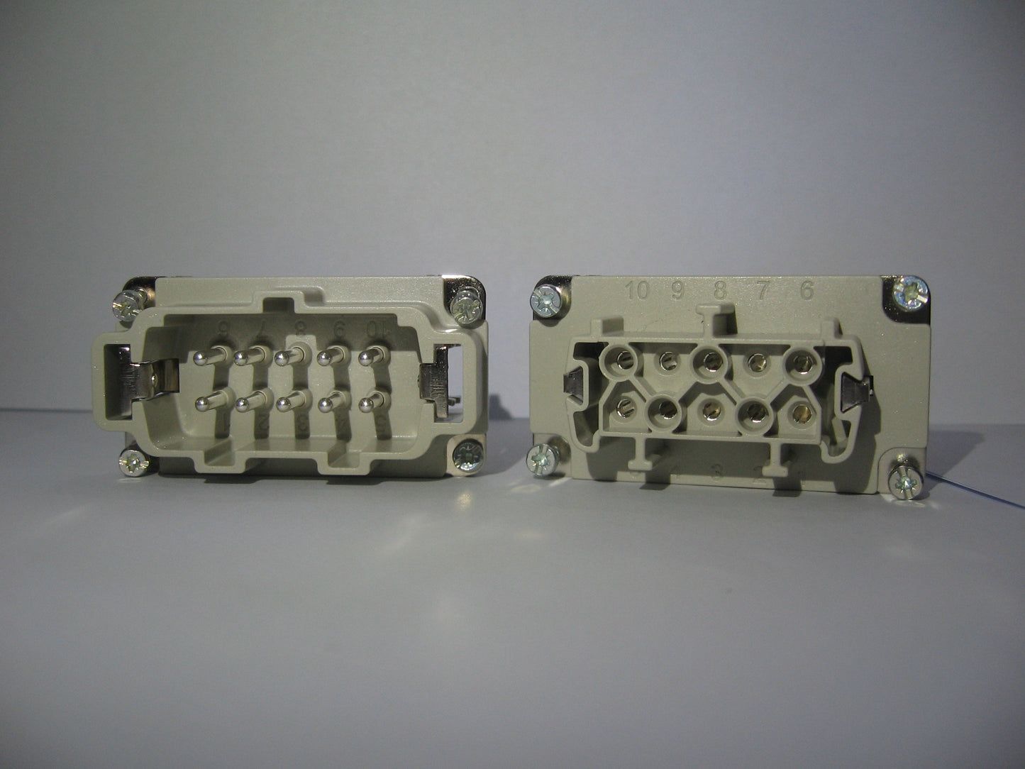 Lapp Group/EPIC Connectors 10192000,H-BE 10 SS