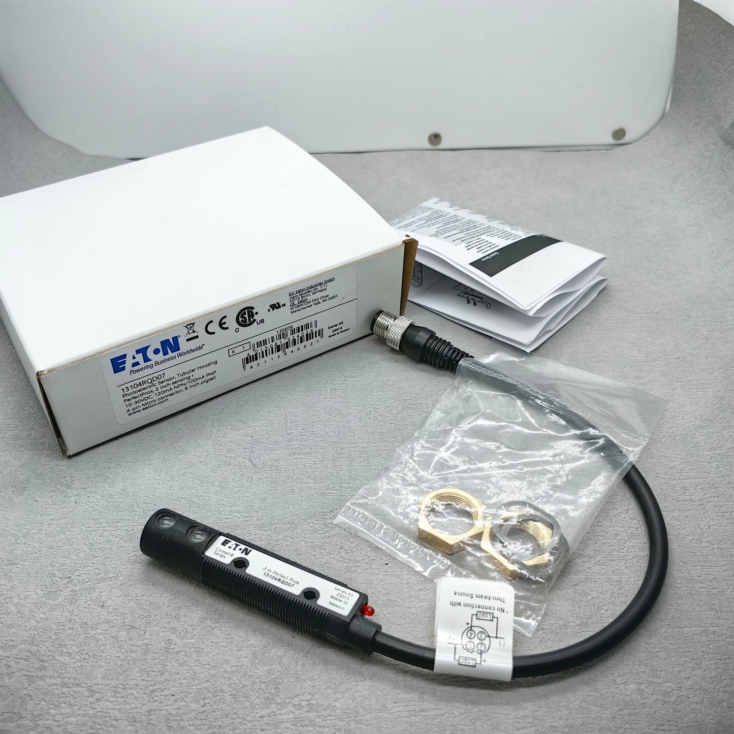 EATON Photoelectric sensor 13104RQD07