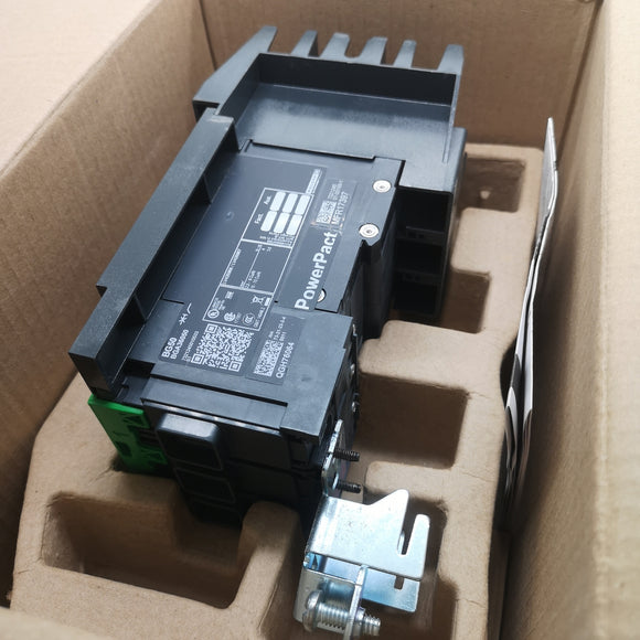 SQUARE D Circuit Breaker BGA36050