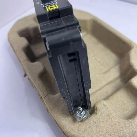 SQUARE D Circuit Breaker EGB14015
