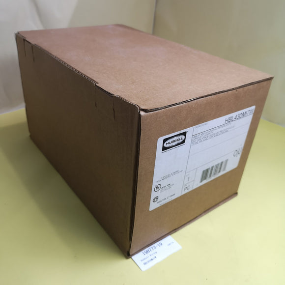 Hubbell Interlocking socket HBL430MI7W