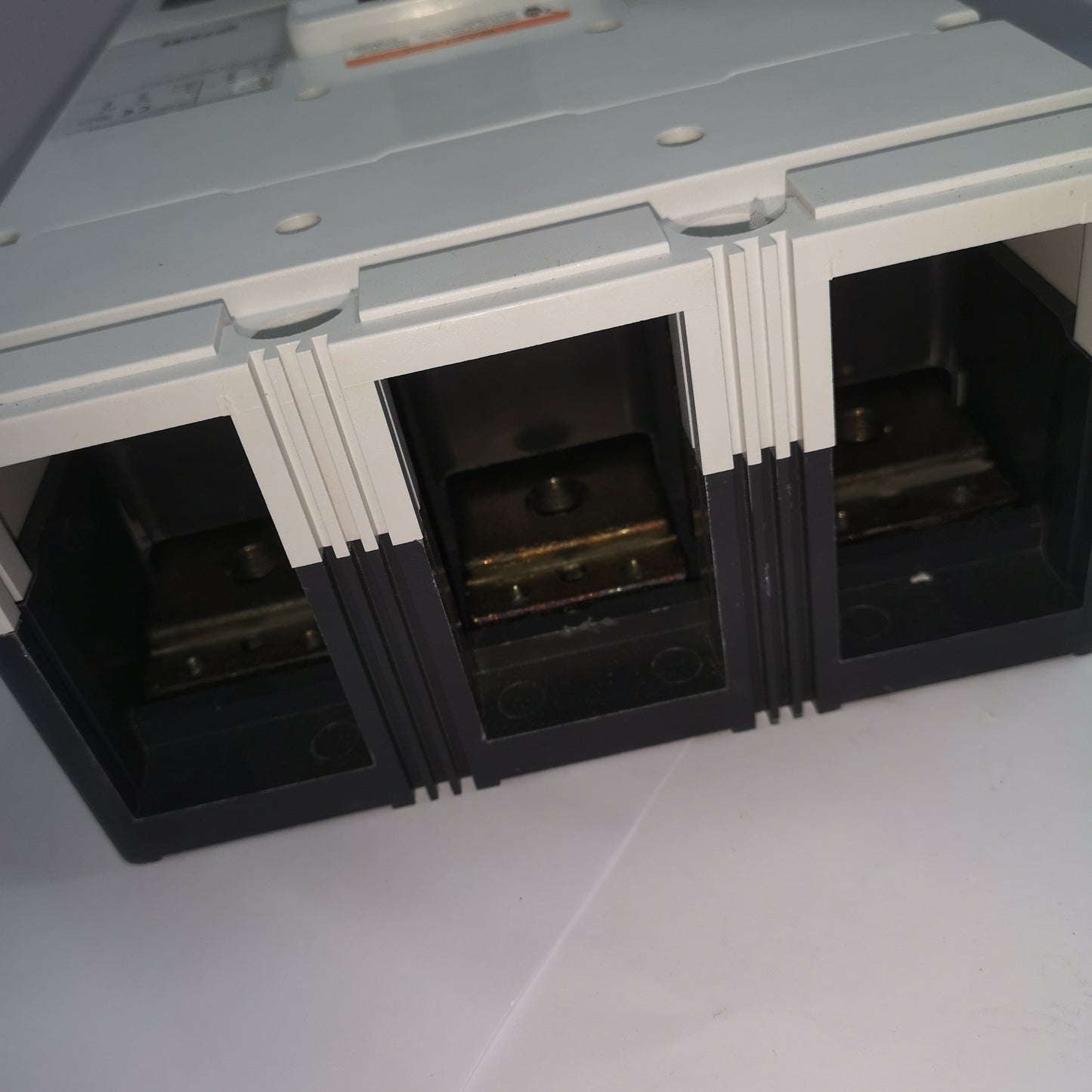 EATON Circuit Breaker HMDLB3800T33W