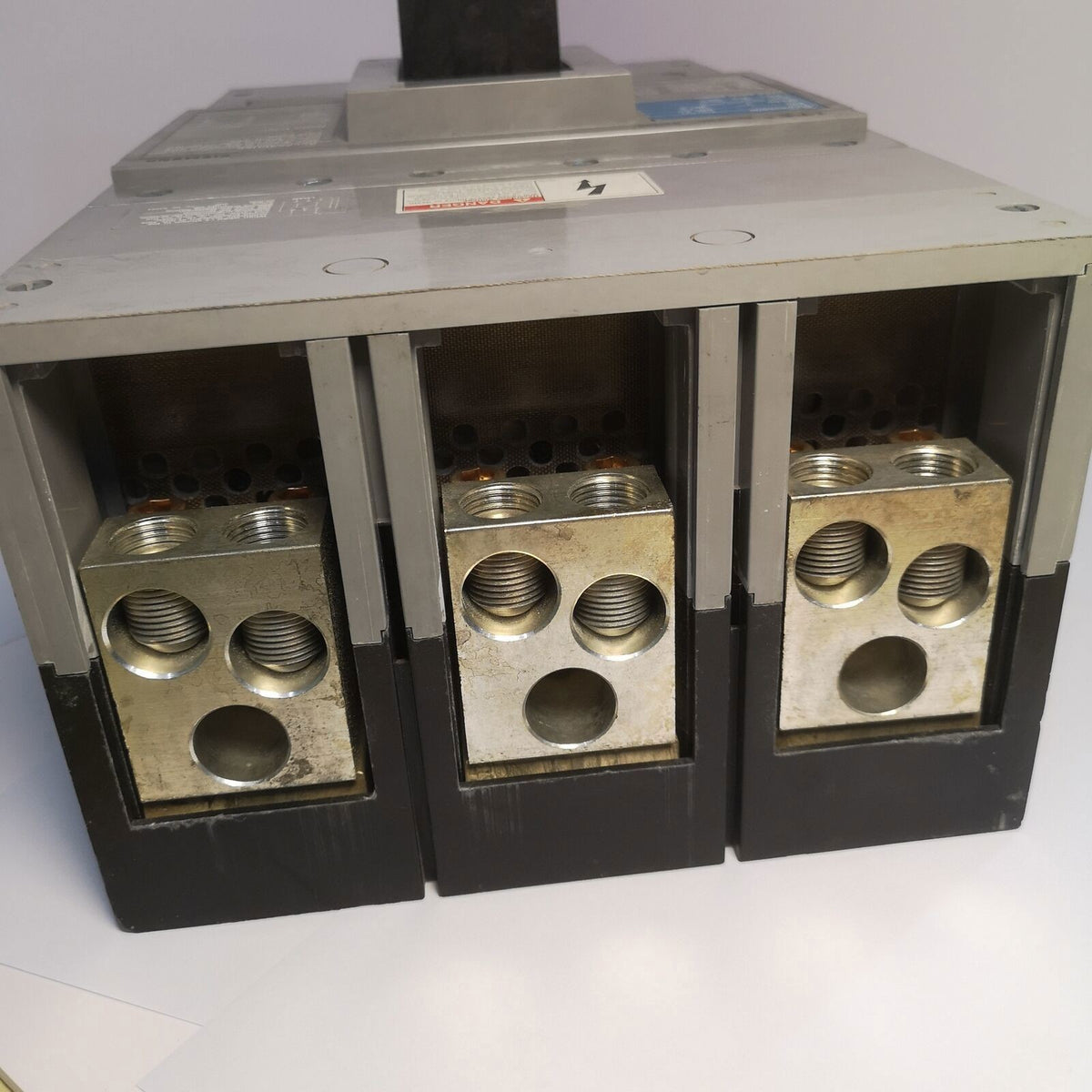 Siemens Circuit Breaker MXD63B800 (New without factory box)