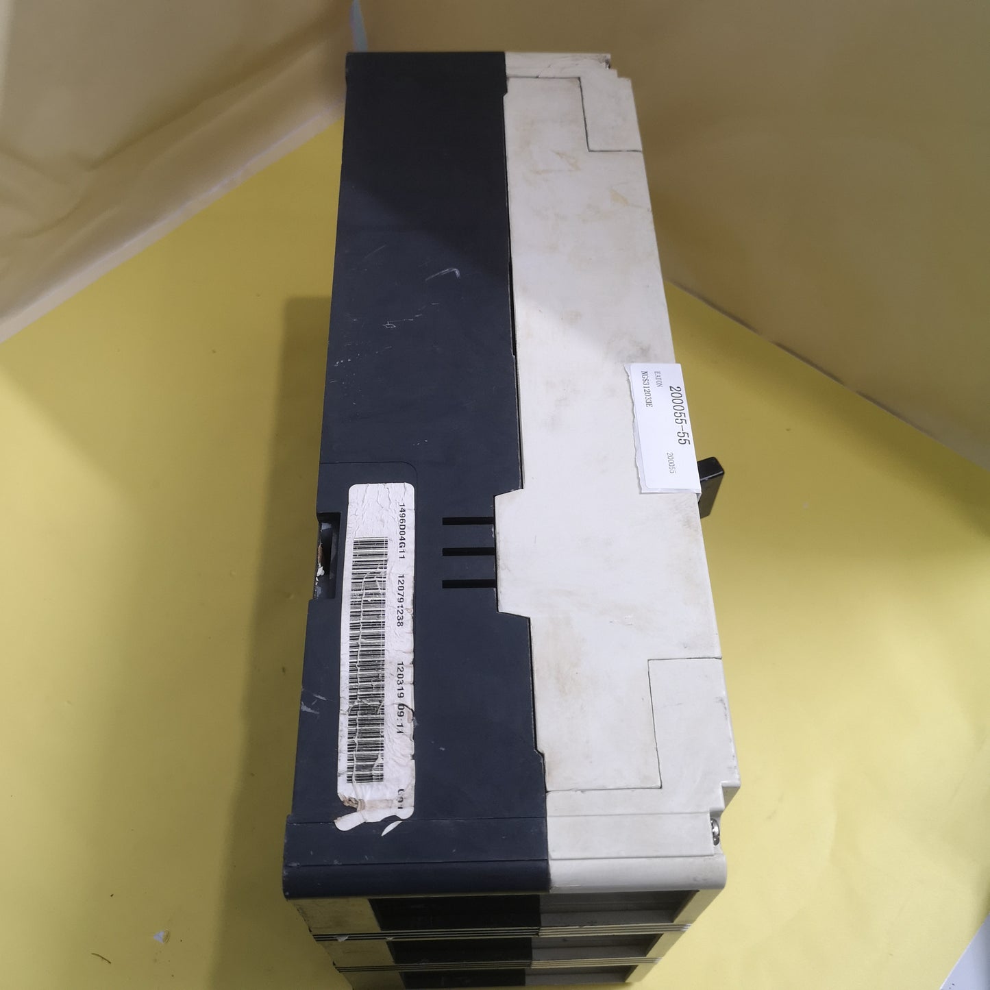 Eaton NGS312033E Circuit Breaker - Used