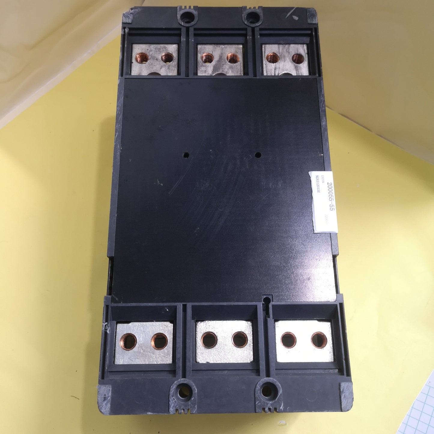 Eaton NGS312033E Circuit Breaker - Used