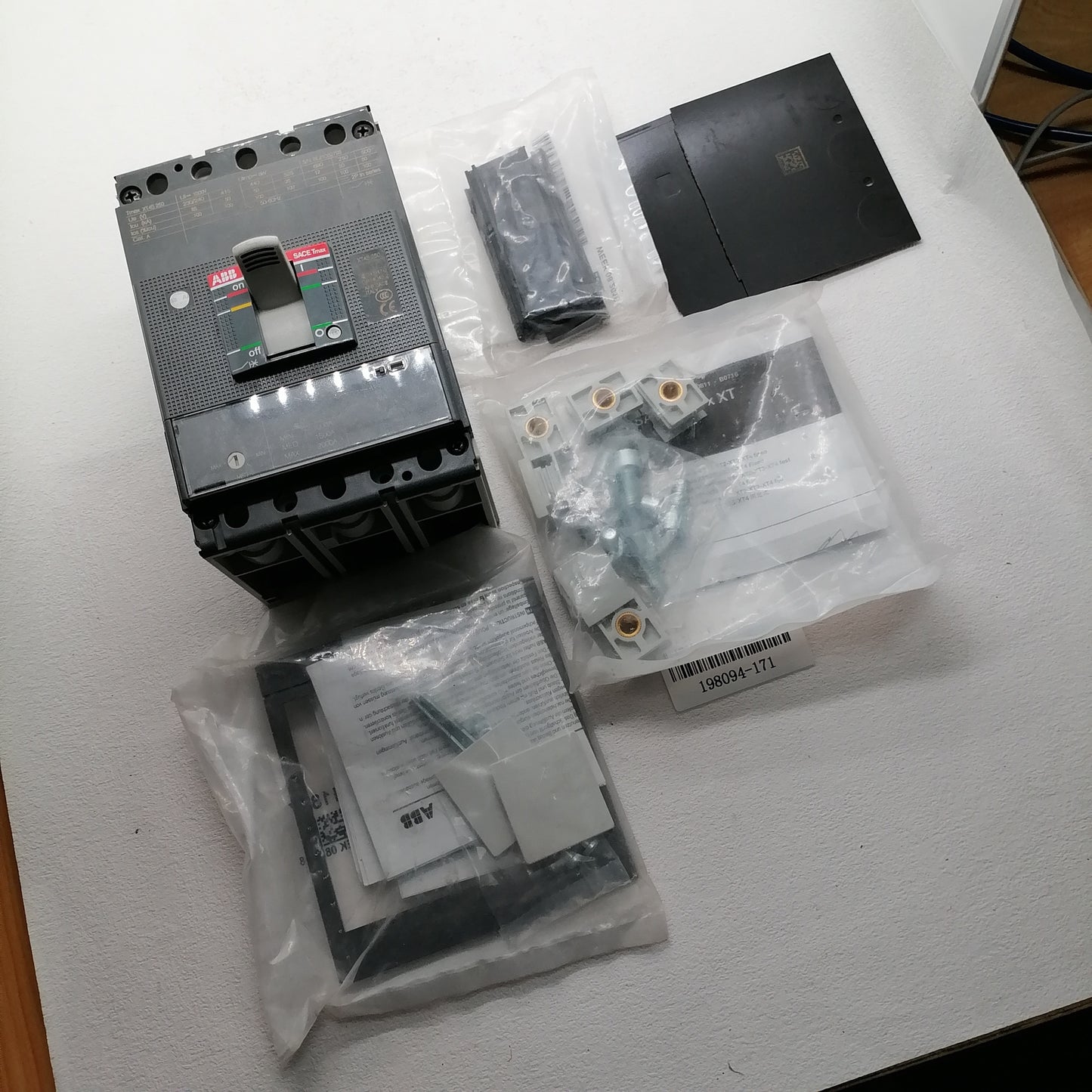 ABB Circuit Breaker XT4S 250