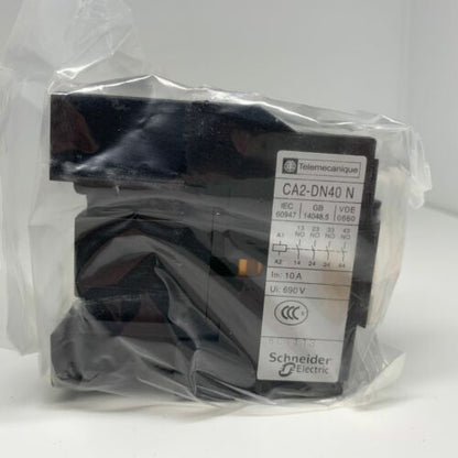 Schneider Relay CA2-DN40M5N