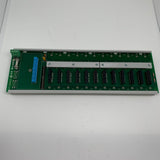 OPTO22 Install the bottom plate SNAP-B8MC