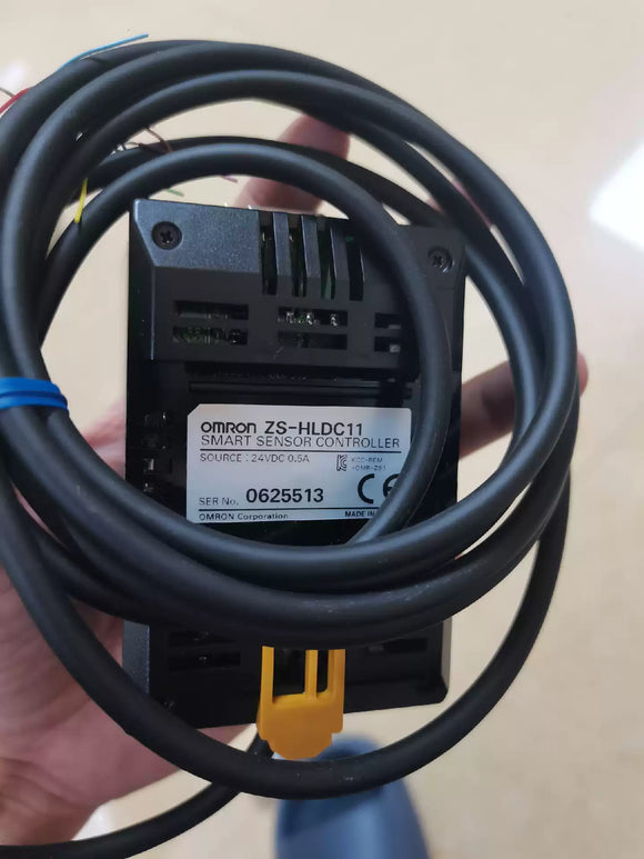 Omron Sensor ZS-HLDC11